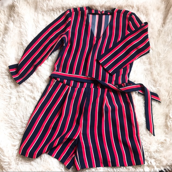 🔥 Banana Republic stripe romper - Picture 1 of 3